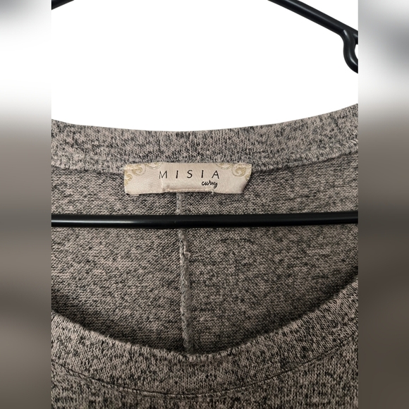 Misia gray Button-Detail Women's Top size 3x - Picture 3 of 5